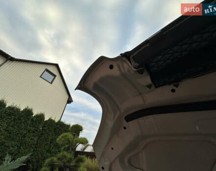 Серый Хендай Туксон, объемом двигателя 1.98 л и пробегом 217 тыс. км за 8500 $, фото 52 на Automoto.ua