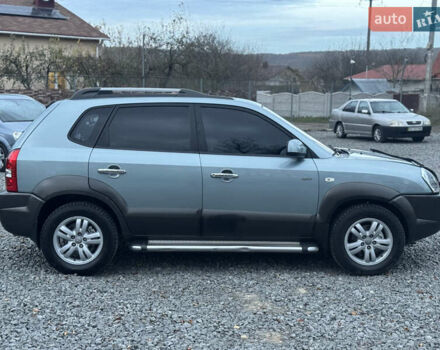 Хендай Туксон 2007 у Хмельницькому на Automoto.ua Сірий Хендай Туксон, об'ємом двигуна 1.98 л та пробігом 216 тис. км за 7900 $, фото 16 на Automoto.ua