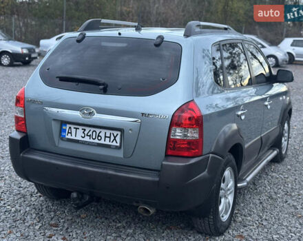 Хендай Туксон 2007 у Хмельницькому на Automoto.ua Сірий Хендай Туксон, об'ємом двигуна 1.98 л та пробігом 216 тис. км за 7900 $, фото 20 на Automoto.ua