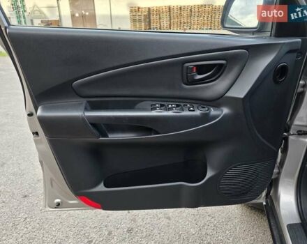 Хендай Туксон 2007 в Луцке на Automoto.ua Серый Хендай Туксон, объемом двигателя 1.98 л и пробегом 120 тыс. км за 7799 $, фото 23 на Automoto.ua