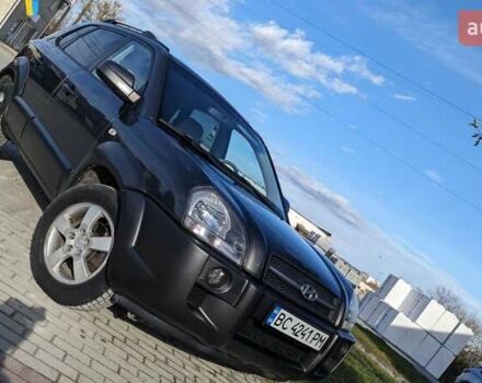 Хендай Туксон 2007 у Івано-Франківську на Automoto.ua Сірий Хендай Туксон, об'ємом двигуна 2 л та пробігом 260 тис. км за 7950 $, фото 2 на Automoto.ua