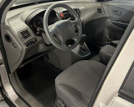 Хендай Туксон 2007 в Полтаве на Automoto.ua Серый Хендай Туксон, объемом двигателя 1.98 л и пробегом 190 тыс. км за 8300 $, фото 4 на Automoto.ua