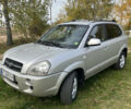 Хендай Туксон 2007 в Локачи на Automoto.ua Серый Хендай Туксон, объемом двигателя 1.98 л и пробегом 288 тыс. км за 7300 $, фото 2 на Automoto.ua