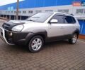 Сірий Хендай Туксон, об'ємом двигуна 1.98 л та пробігом 157 тис. км за 7800 $, фото 15 на Automoto.ua