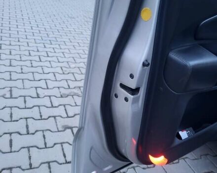 Серый Хендай Туксон, объемом двигателя 2 л и пробегом 240 тыс. км за 8300 $, фото 140 на Automoto.ua