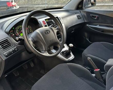 Хендай Туксон 2007 в Бережанах на Automoto.ua Серый Хендай Туксон, объемом двигателя 2 л и пробегом 172 тыс. км за 7400 $, фото 33 на Automoto.ua