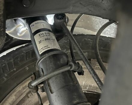 Сірий Хендай Туксон, об'ємом двигуна 2 л та пробігом 170 тис. км за 8700 $, фото 21 на Automoto.ua