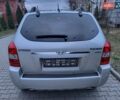 Серый Хендай Туксон, объемом двигателя 2 л и пробегом 240 тыс. км за 8300 $, фото 37 на Automoto.ua