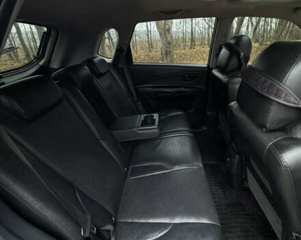 Серый Хендай Туксон, объемом двигателя 1.98 л и пробегом 269 тыс. км за 7100 $, фото 22 на Automoto.ua