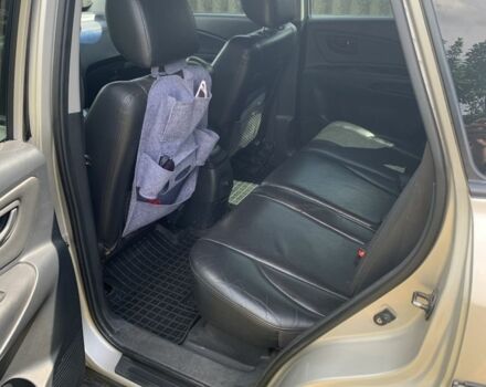 Серый Хендай Туксон, объемом двигателя 2 л и пробегом 228 тыс. км за 7400 $, фото 15 на Automoto.ua