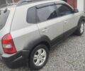 Хендай Туксон 2007 в Тростянец на Automoto.ua Серый Хендай Туксон, объемом двигателя 1.98 л и пробегом 153 тыс. км за 8200 $, фото 3 на Automoto.ua
