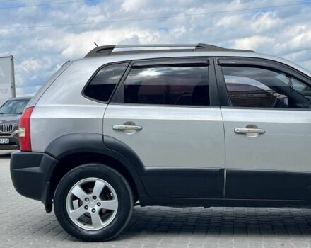 Хендай Туксон 2007 в Львове на Automoto.ua Серый Хендай Туксон, объемом двигателя 2 л и пробегом 255 тыс. км за 6590 $, фото 9 на Automoto.ua
