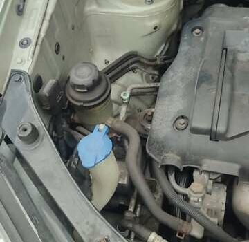 Серый Хендай Туксон, объемом двигателя 1.98 л и пробегом 169 тыс. км за 7500 $, фото 17 на Automoto.ua