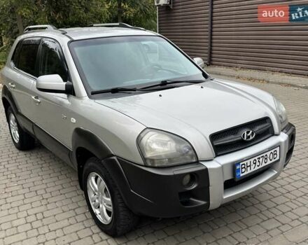 Сірий Хендай Туксон, об'ємом двигуна 1.99 л та пробігом 208 тис. км за 8400 $, фото 7 на Automoto.ua