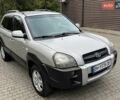 Сірий Хендай Туксон, об'ємом двигуна 1.99 л та пробігом 208 тис. км за 8400 $, фото 7 на Automoto.ua