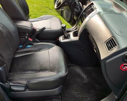 Серый Хендай Туксон, объемом двигателя 1.99 л и пробегом 184 тыс. км за 8300 $, фото 24 на Automoto.ua