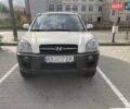 Хендай Туксон 2007 в Виннице на Automoto.ua Серый Хендай Туксон, объемом двигателя 2 л и пробегом 143 тыс. км за 7500 $, фото 8 на Automoto.ua