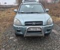 Сірий Хендай Туксон, об'ємом двигуна 1.98 л та пробігом 270 тис. км за 6900 $, фото 3 на Automoto.ua