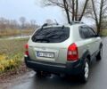 Серый Хендай Туксон, объемом двигателя 2 л и пробегом 220 тыс. км за 7800 $, фото 1 на Automoto.ua