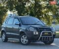 Серый Хендай Туксон, объемом двигателя 1.98 л и пробегом 282 тыс. км за 8350 $, фото 9 на Automoto.ua