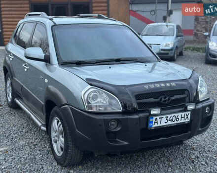 Хендай Туксон 2007 у Хмельницькому на Automoto.ua Сірий Хендай Туксон, об'ємом двигуна 1.98 л та пробігом 216 тис. км за 7900 $, фото 5 на Automoto.ua