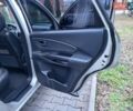 Серый Хендай Туксон, объемом двигателя 2 л и пробегом 240 тыс. км за 8300 $, фото 132 на Automoto.ua