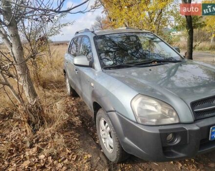 Хендай Туксон 2007 в Запорожье на Automoto.ua Серый Хендай Туксон, объемом двигателя 2 л и пробегом 213 тыс. км за 4800 $, фото 5 на Automoto.ua