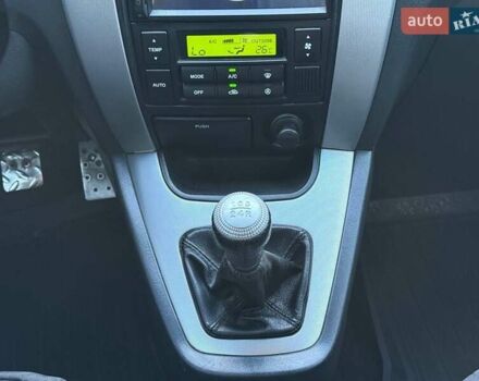 Серый Хендай Туксон, объемом двигателя 1.98 л и пробегом 282 тыс. км за 8350 $, фото 31 на Automoto.ua