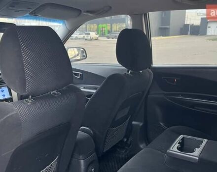 Сірий Хендай Туксон, об'ємом двигуна 1.98 л та пробігом 281 тис. км за 7200 $, фото 8 на Automoto.ua