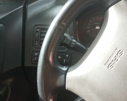 Хендай Туксон 2007 в Мукачеве на Automoto.ua Серый Хендай Туксон, объемом двигателя 2 л и пробегом 280 тыс. км за 8499 $, фото 8 на Automoto.ua