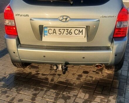 Сірий Хендай Туксон, об'ємом двигуна 2 л та пробігом 177 тис. км за 7400 $, фото 1 на Automoto.ua