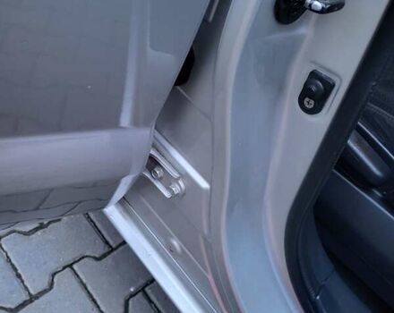 Серый Хендай Туксон, объемом двигателя 2 л и пробегом 240 тыс. км за 8300 $, фото 105 на Automoto.ua