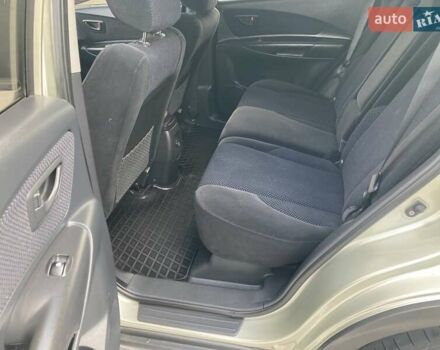 Сірий Хендай Туксон, об'ємом двигуна 1.98 л та пробігом 137 тис. км за 7700 $, фото 10 на Automoto.ua
