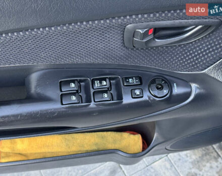 Серый Хендай Туксон, объемом двигателя 1.99 л и пробегом 315 тыс. км за 7300 $, фото 14 на Automoto.ua