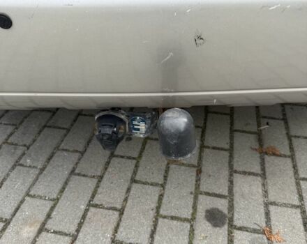 Серый Хендай Туксон, объемом двигателя 2 л и пробегом 175 тыс. км за 3400 $, фото 6 на Automoto.ua