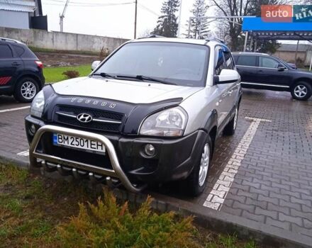 Сірий Хендай Туксон, об'ємом двигуна 1.98 л та пробігом 157 тис. км за 7800 $, фото 2 на Automoto.ua