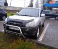 Сірий Хендай Туксон, об'ємом двигуна 1.98 л та пробігом 157 тис. км за 7800 $, фото 2 на Automoto.ua