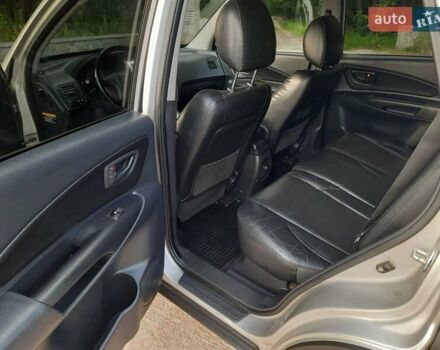 Хендай Туксон 2007 в Житомире на Automoto.ua Серый Хендай Туксон, объемом двигателя 2 л и пробегом 240 тыс. км за 7499 $, фото 13 на Automoto.ua