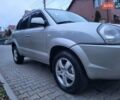 Серый Хендай Туксон, объемом двигателя 2 л и пробегом 240 тыс. км за 8300 $, фото 25 на Automoto.ua