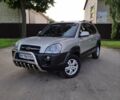 Сірий Хендай Туксон, об'ємом двигуна 1.98 л та пробігом 175 тис. км за 9000 $, фото 1 на Automoto.ua