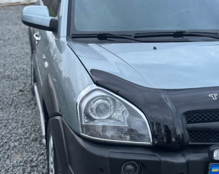 Хендай Туксон 2007 у Хмельницькому на Automoto.ua Сірий Хендай Туксон, об'ємом двигуна 1.98 л та пробігом 216 тис. км за 7900 $, фото 10 на Automoto.ua