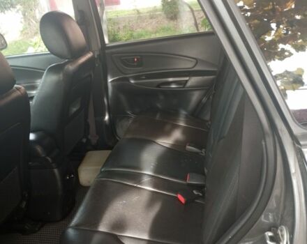 Хендай Туксон 2007 в Мукачеве на Automoto.ua Серый Хендай Туксон, объемом двигателя 2 л и пробегом 280 тыс. км за 8499 $, фото 2 на Automoto.ua