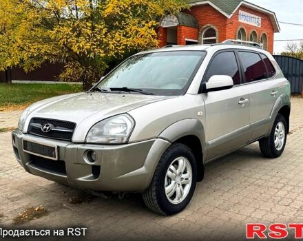 Сірий Хендай Туксон, об'ємом двигуна 2 л та пробігом 316 тис. км за 6780 $, фото 1 на Automoto.ua