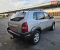Хендай Туксон 2007 в Луцке на Automoto.ua Серый Хендай Туксон, объемом двигателя 1.98 л и пробегом 120 тыс. км за 7799 $, фото 9 на Automoto.ua