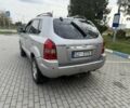 Серый Хендай Туксон, объемом двигателя 2 л и пробегом 175 тыс. км за 3400 $, фото 4 на Automoto.ua