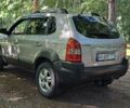 Сірий Хендай Туксон, об'ємом двигуна 1.98 л та пробігом 177 тис. км за 8800 $, фото 6 на Automoto.ua