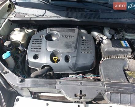 Сірий Хендай Туксон, об'ємом двигуна 1.99 л та пробігом 311 тис. км за 7800 $, фото 8 на Automoto.ua