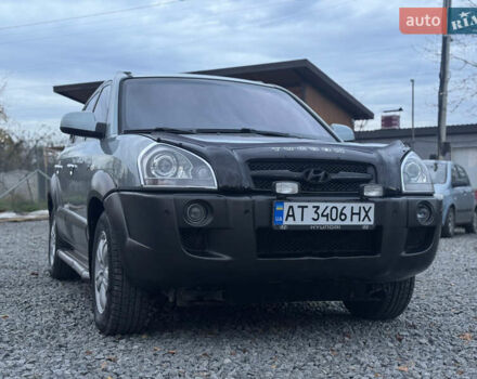 Хендай Туксон 2007 у Хмельницькому на Automoto.ua Сірий Хендай Туксон, об'ємом двигуна 1.98 л та пробігом 216 тис. км за 7900 $, фото 6 на Automoto.ua