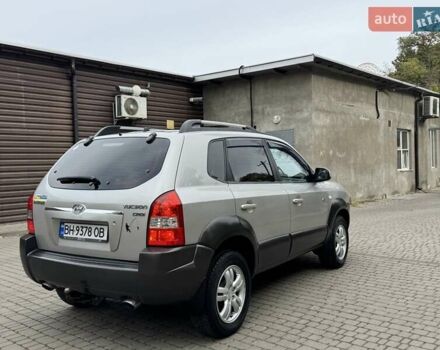 Сірий Хендай Туксон, об'ємом двигуна 1.99 л та пробігом 208 тис. км за 8400 $, фото 15 на Automoto.ua