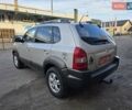 Хендай Туксон 2007 в Луцке на Automoto.ua Серый Хендай Туксон, объемом двигателя 1.98 л и пробегом 120 тыс. км за 7799 $, фото 12 на Automoto.ua